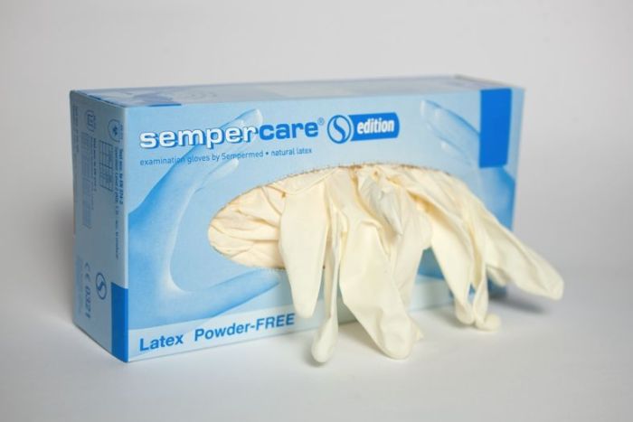 Перчатки латексные нестерильные, неопудренные, SemperCare